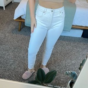 Abercrombie The Skinny High Rise ~ Curve Love